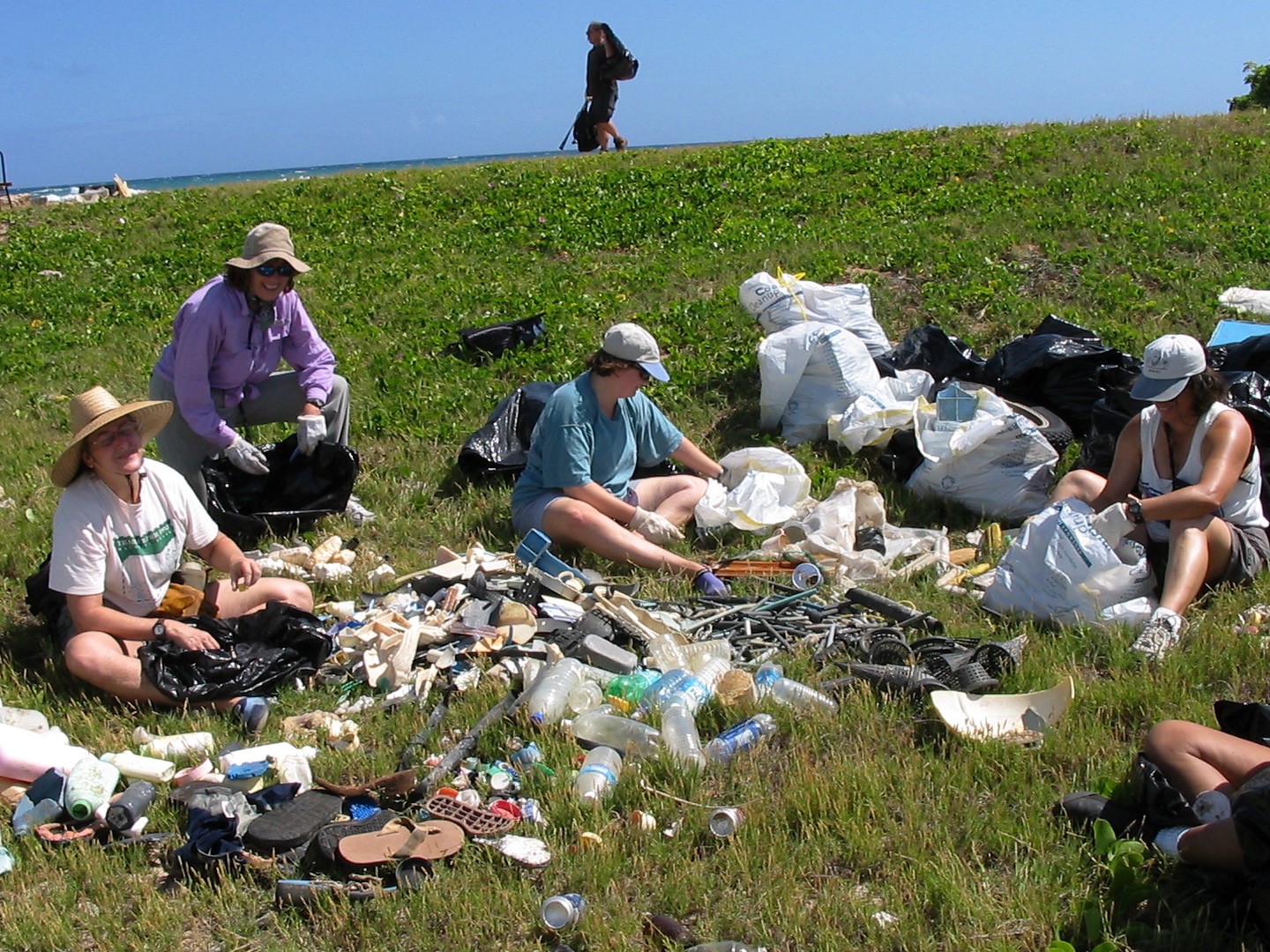Hawaii_Oahu_Maui_Kauai_Big Island_Earth Day_volunteer_voluntourism_green_environment_