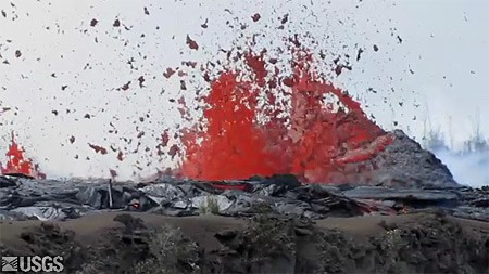 new_lava_vent_opens_at_Kilauea_volcano
