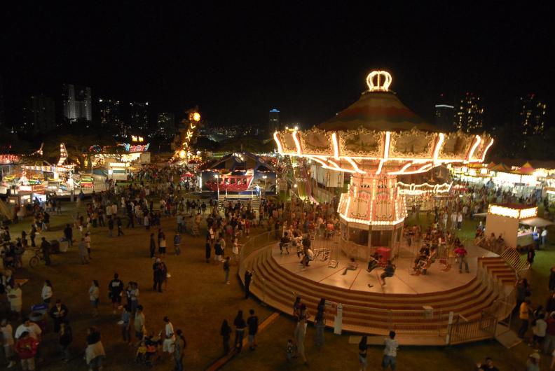 FamilyFestivalNight2008