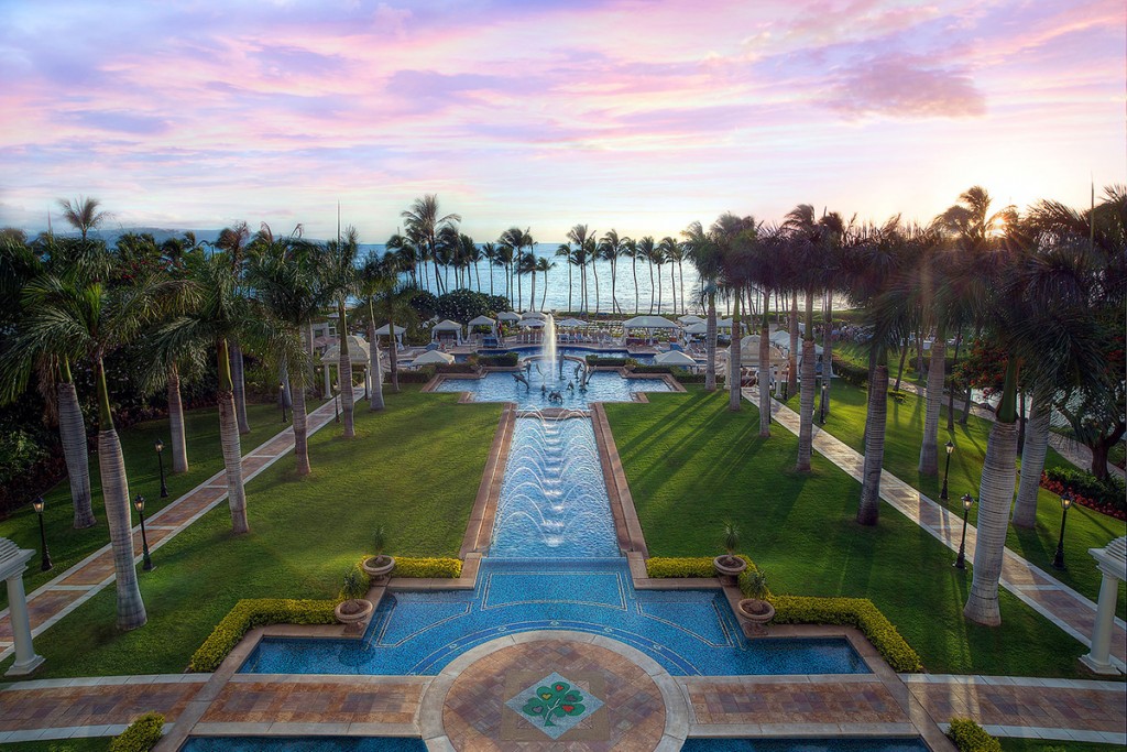 GW_Reflections+Pool_Horizontal