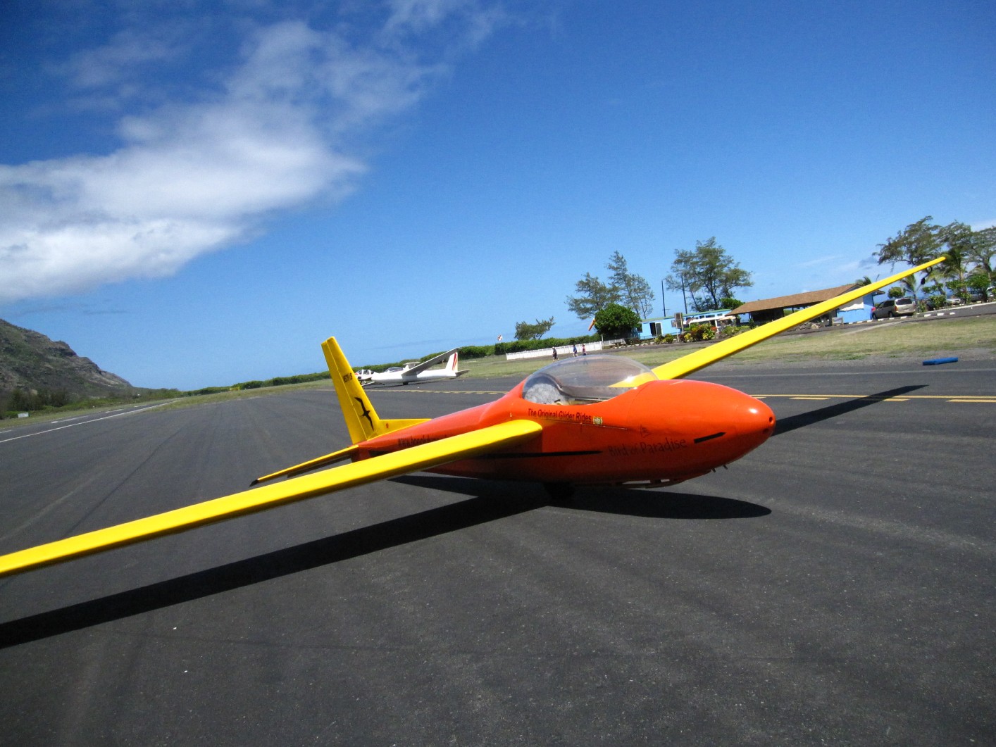 video_Hawaii_Magazine_glider_flight_ride_Oahu_North_Shore