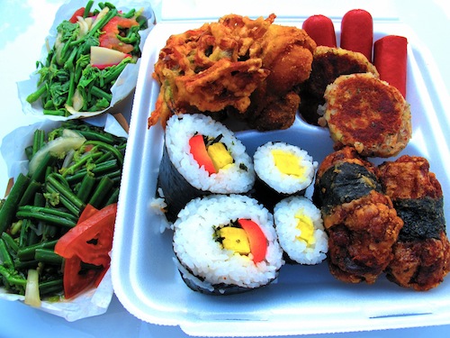 hawaii_magazine_75_places_to_eat_like_a_local_grab_and_go