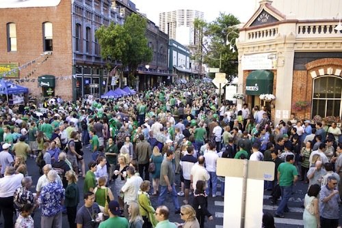 Hawaii_Oahu_Waikiki_Chinatown_Irish