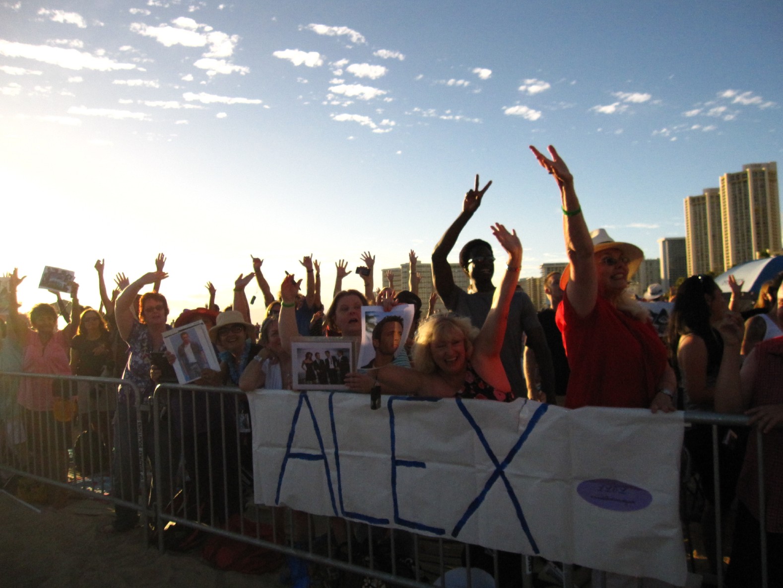 scenes_from_Hawaii_Five_0_premiere_Waikiki