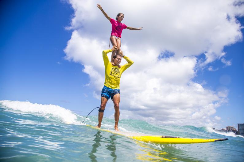 Kai Lenny Surf Tricks