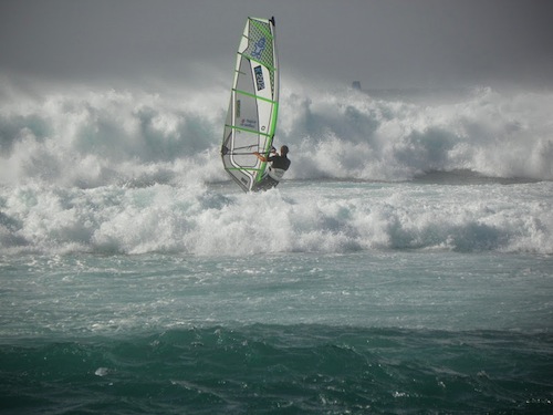 Hawaii_Maui_airlines_hotel_visitors_travel