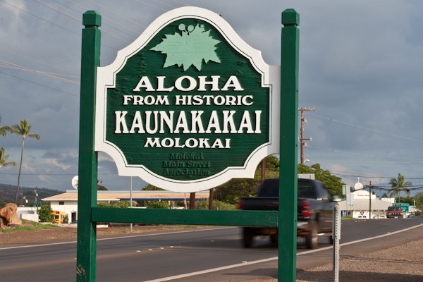 Hawaii_Magazine_Molokai_complete_ guide_to_visiting