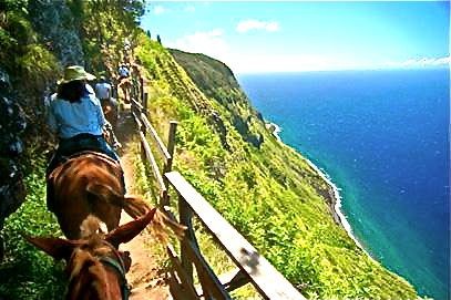 hiking_trails_Diamond_Head_Napali_Coast_Kalaupapa