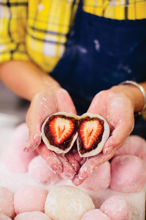 monumental_mochi_two_ladies_kitchen_Hilo