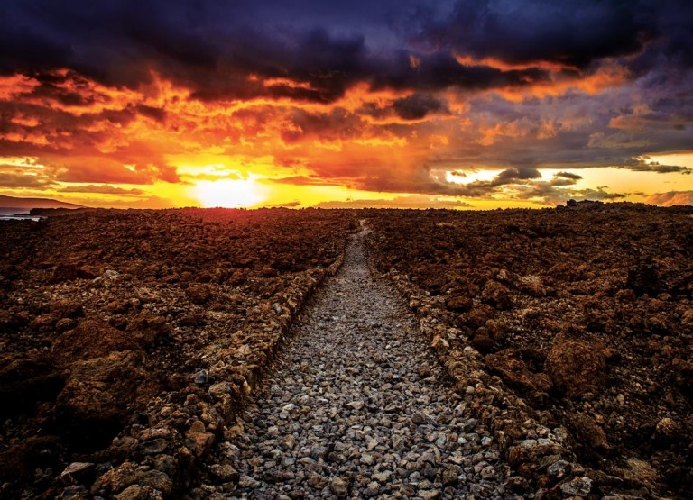 kings highway maui daniel sullivan