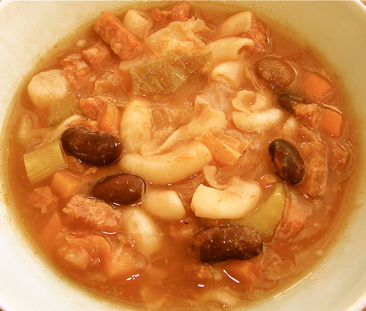hawaii_food_Portuguese_sausage_Recipe_Portuguese_Bean_Soup