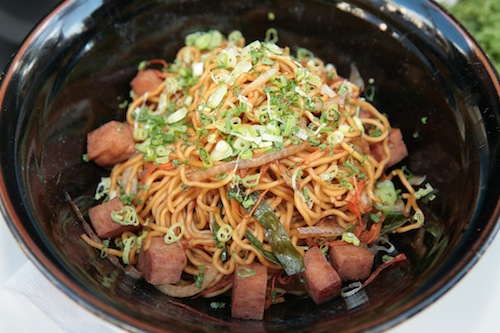 Hawaii_Oahu_Waikiki_Spam_festival