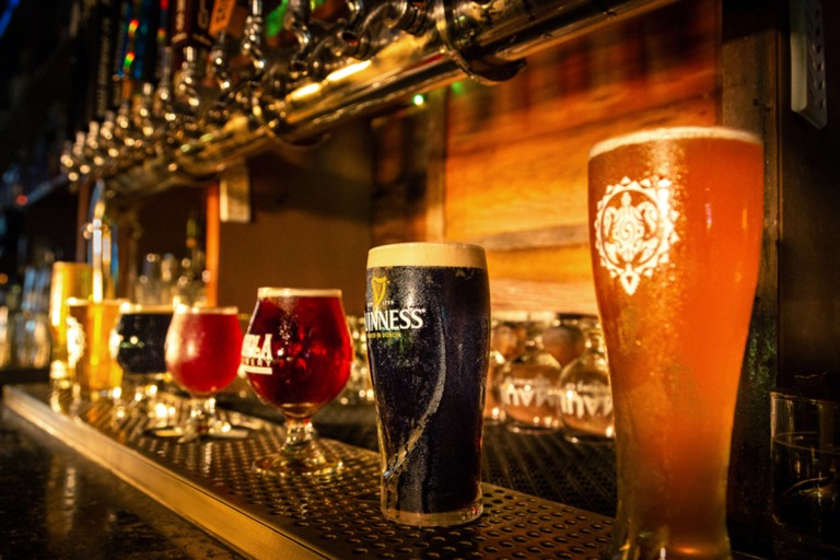 The-Pint-and-Cork-by-Chelsea-Heller-Photography-10