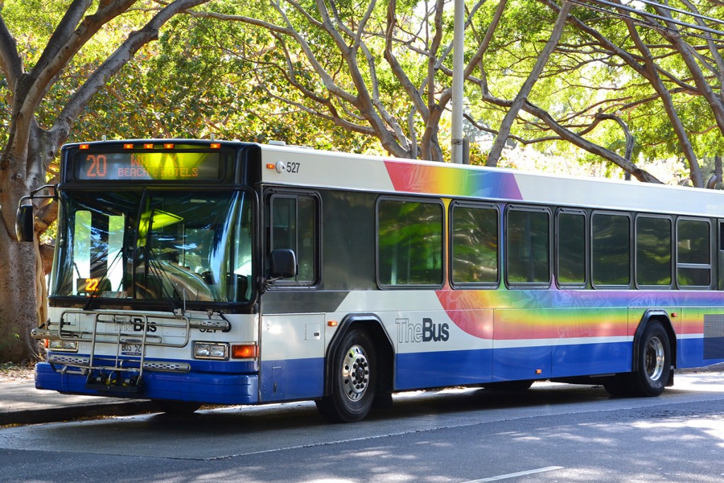 Thebus-Waikiki-20-_-Simon_sees_flickr