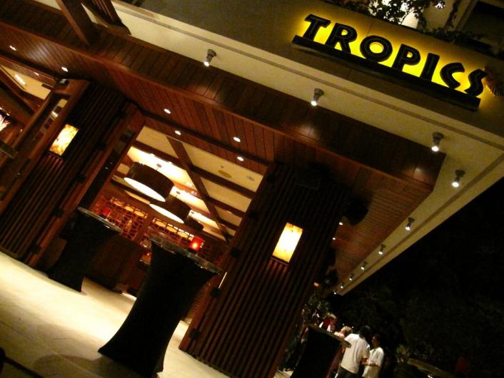 Tropics exterior horizontal