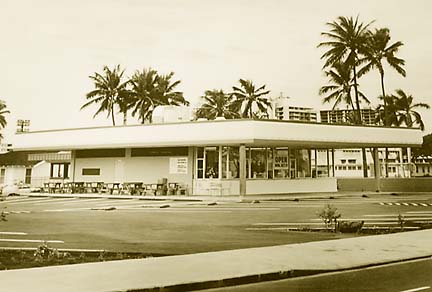 Zippys_open_first_Maui_restaurant