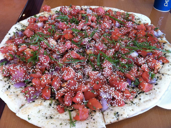 poke pizza hawaii