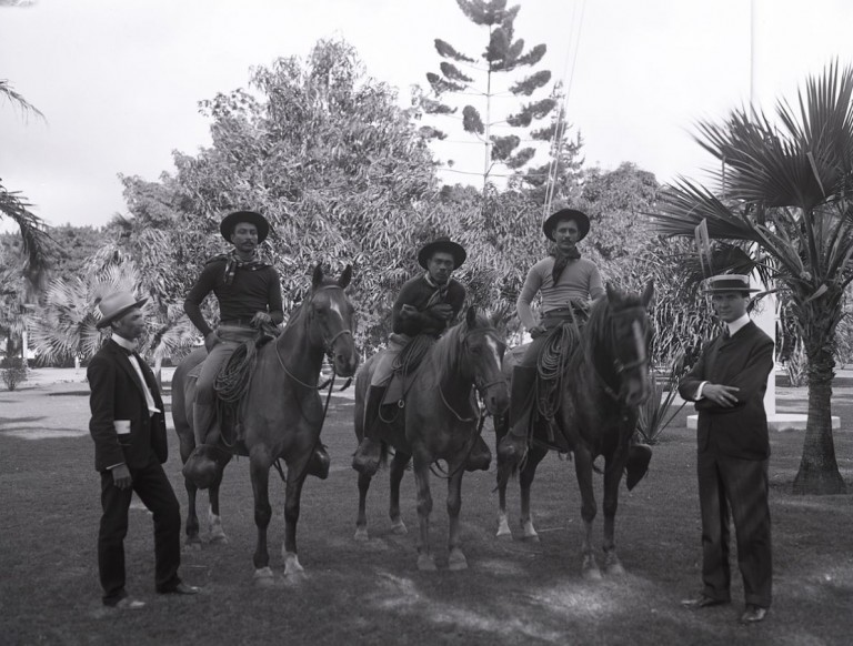 aloharodeo-Ikua Purdy, Archie Ka'au'a, and Willie Spencer (credit, Bishop Museum)