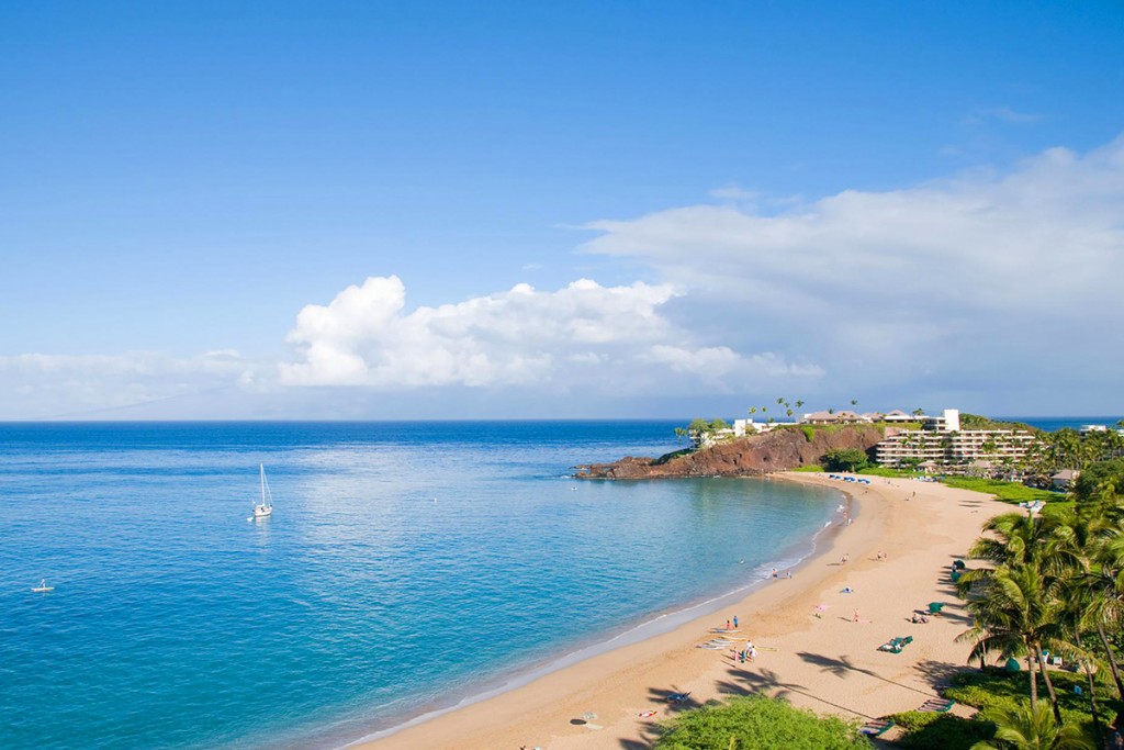 aston-at-the-whaler-on-kaanapali-beach-beach-1920x1224