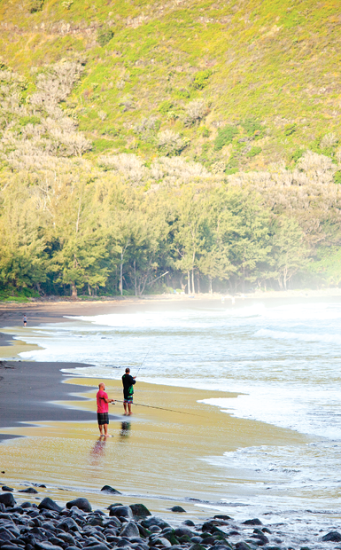 waipio valley hawaii magazine