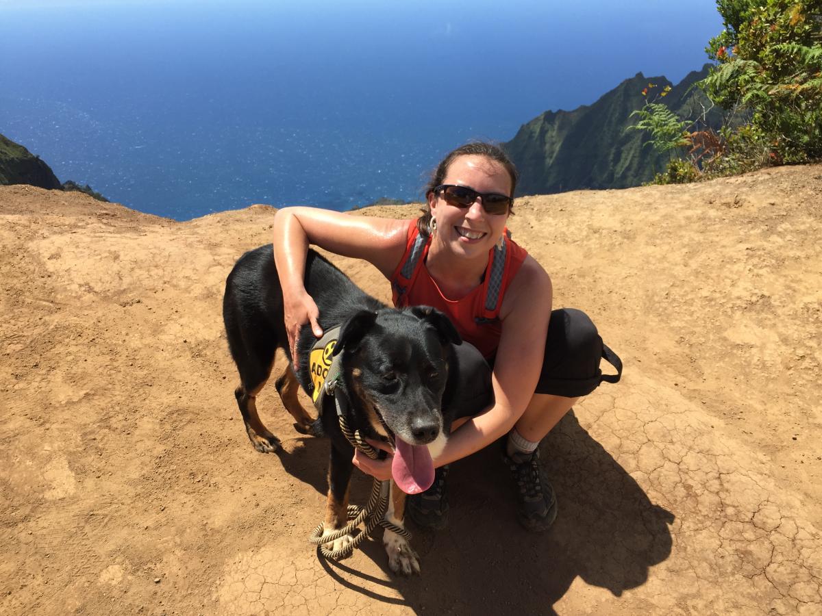 kauai dog hike volunteer