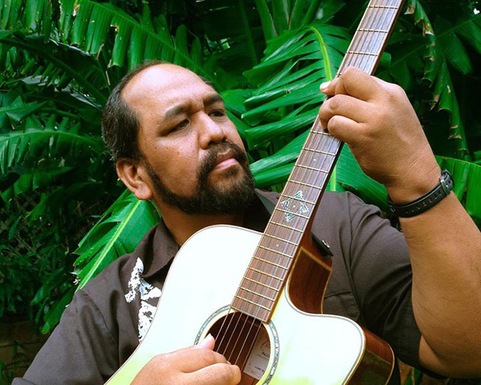 hawaii-intelligent-steel-guitar