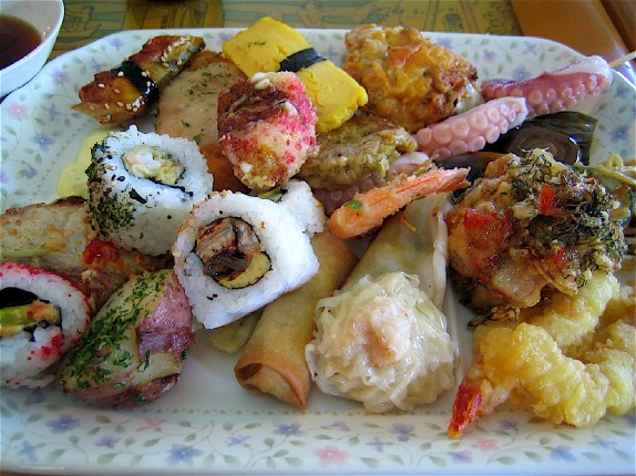 Aloha_Tower_Super_Seafood_and_Sushi_Buffet