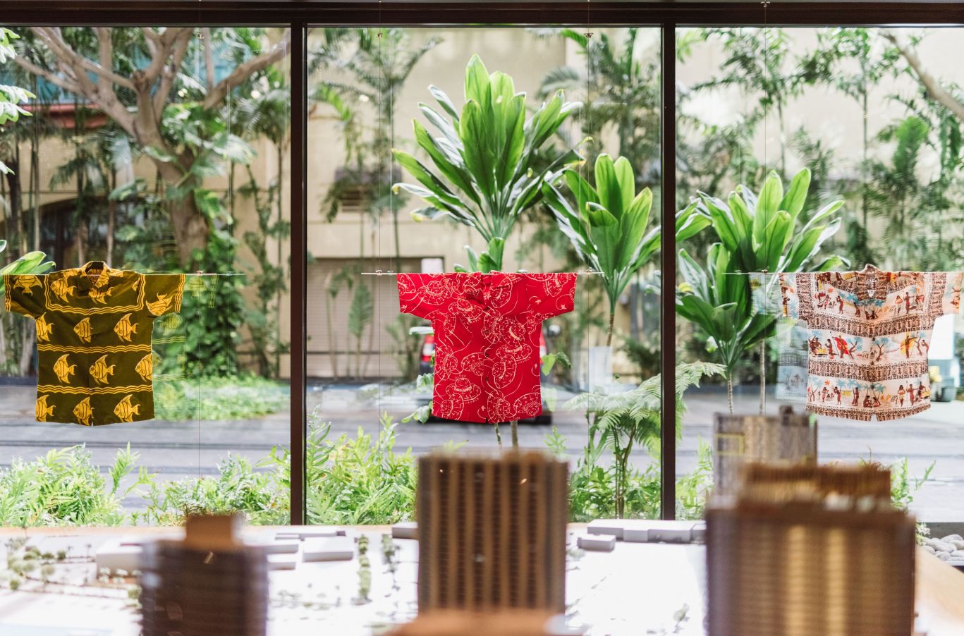 アート・デザイン・音楽 THE Aloha Shirt Art of the Aloha Shirt - Washington State Historical Society