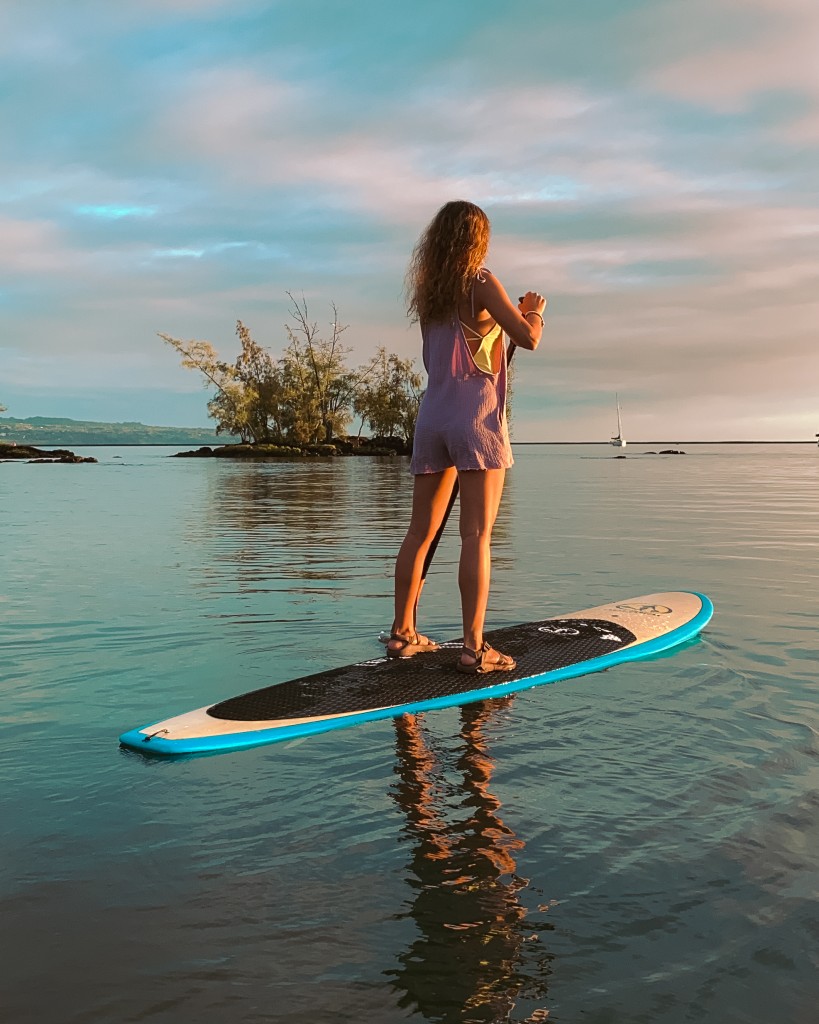 Hilo Bay stand up paddleboard