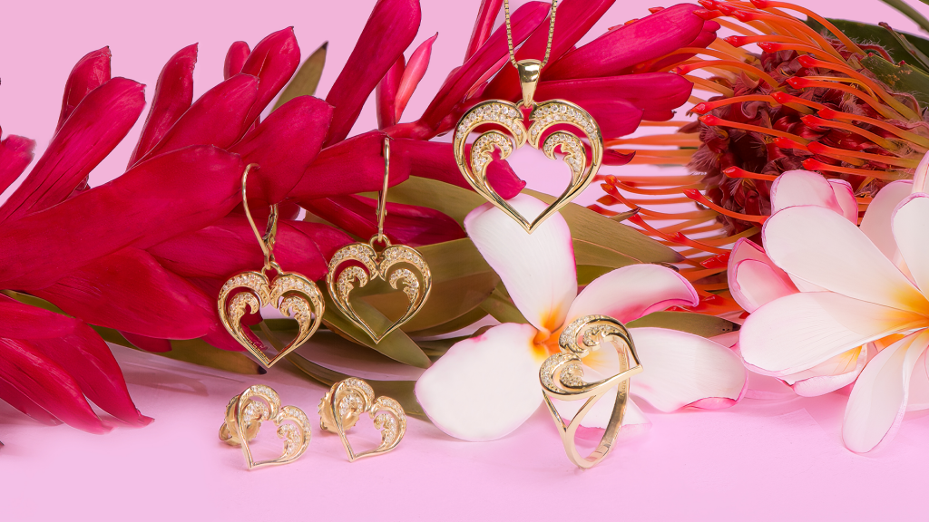 Maui Divers Jewelry Nalu Heart Collection