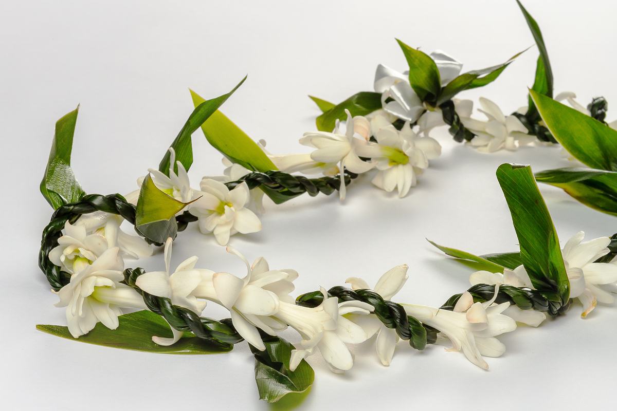 How to Ship Lei to the Mainland from Hawaiʻi - HAWAIʻI Magazine