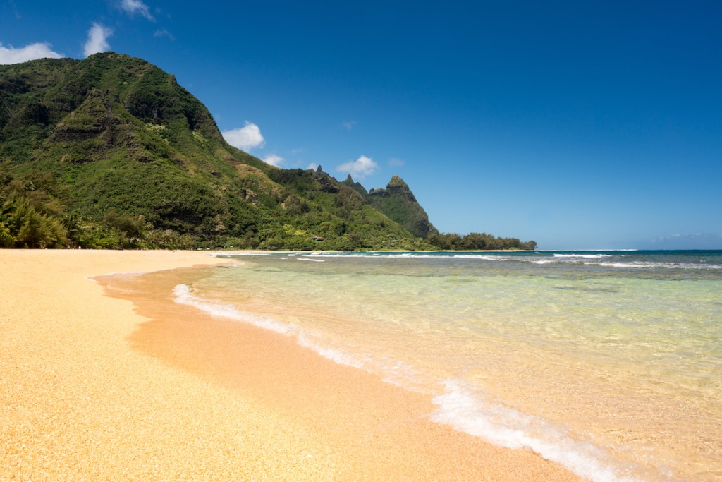Tunnels Beach On The North Shore Kauai