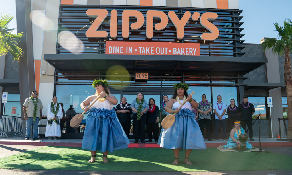 Vegas Grand Opening 4