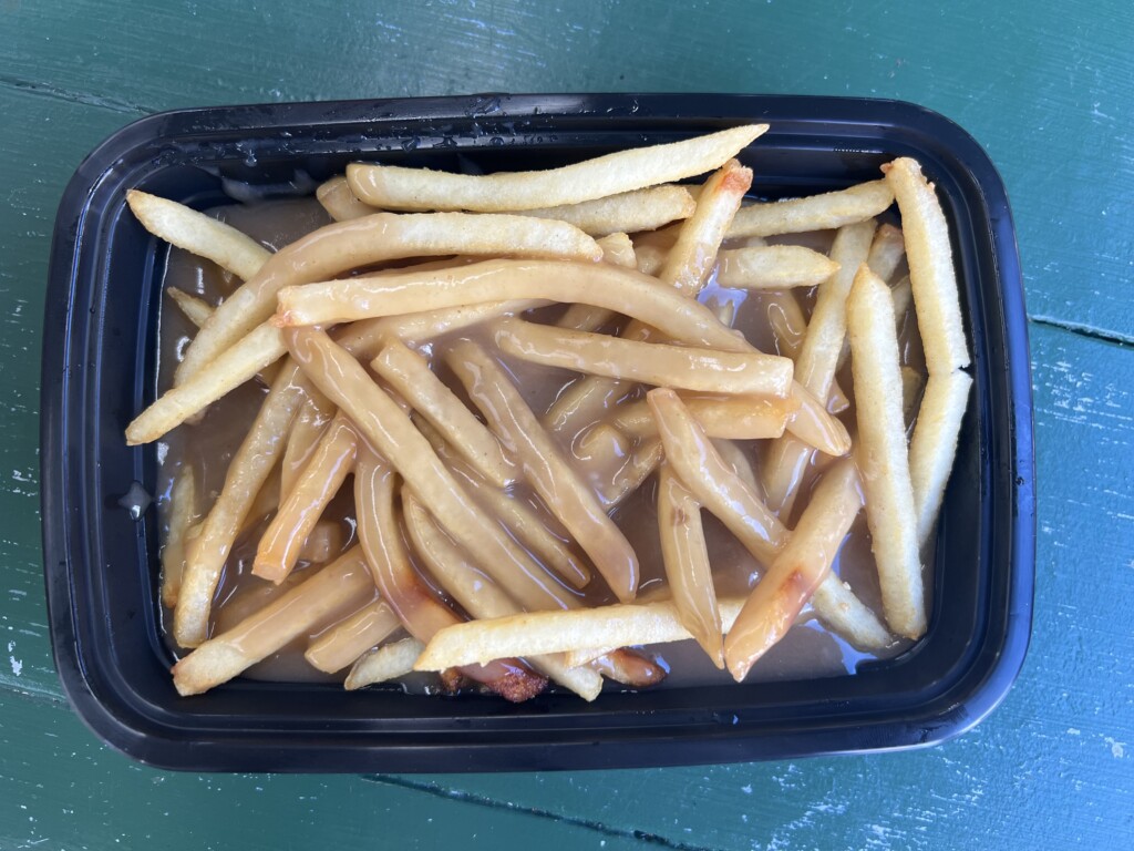 20240107 Cheap Eats Gravy Fries Rainbow Drive In Ctf