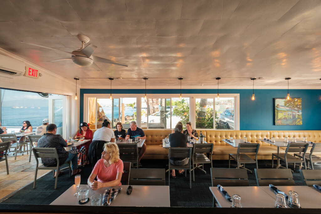 Him2404 Ay Maui Mala Ocean Tavern 2517