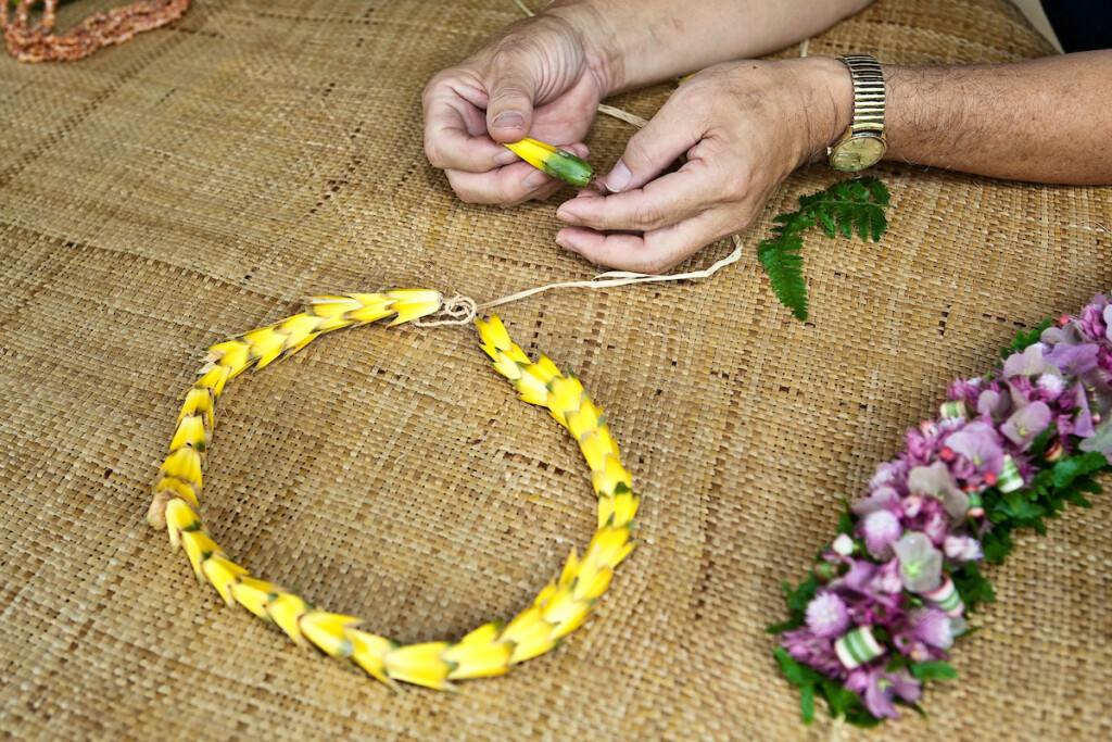 20240226 Spring Lei Making Him0309 V9433