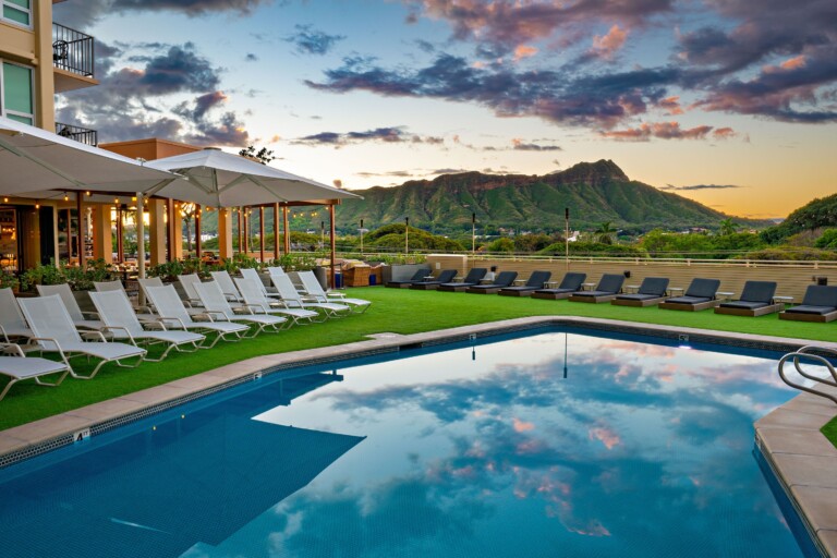 2024 Queen K Pool Shot For Native Content In March