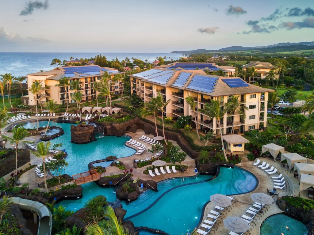 20230525 Kauaihotels 2 Koloa Landings 350000 Gallon Main Pool With View Of The Ocean 4