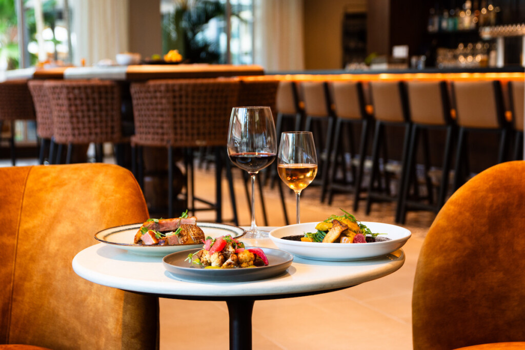 20240813 Ac Hotel Dotted Line Food Sb Dsc 1894