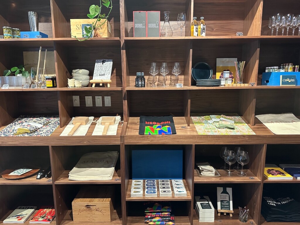 20240806 Oiwi Biz Uncle Pauls Merch3