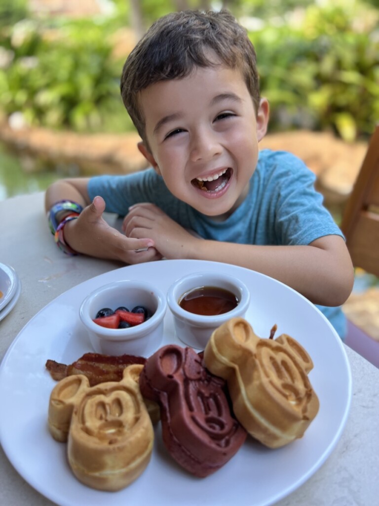 20241008 Aulani Tips Breakfast Ctf