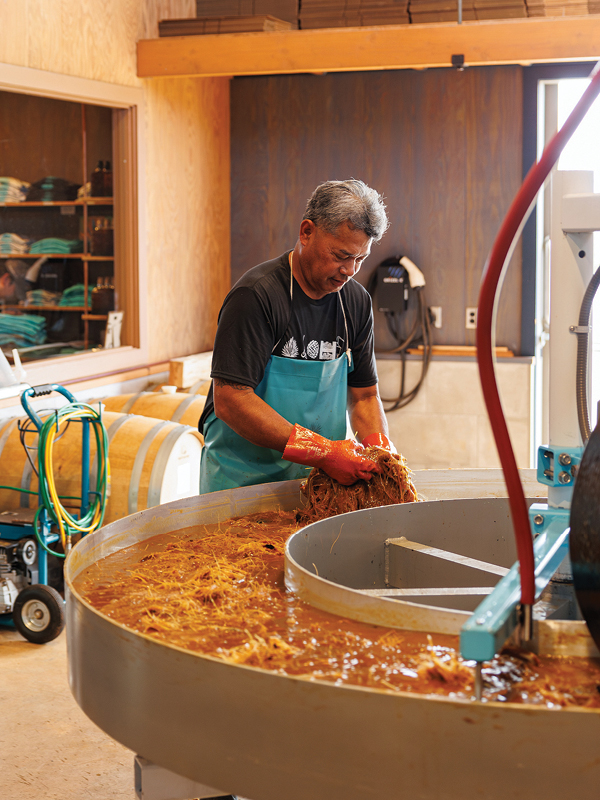 03 25 Him Island Hopping Maui 3