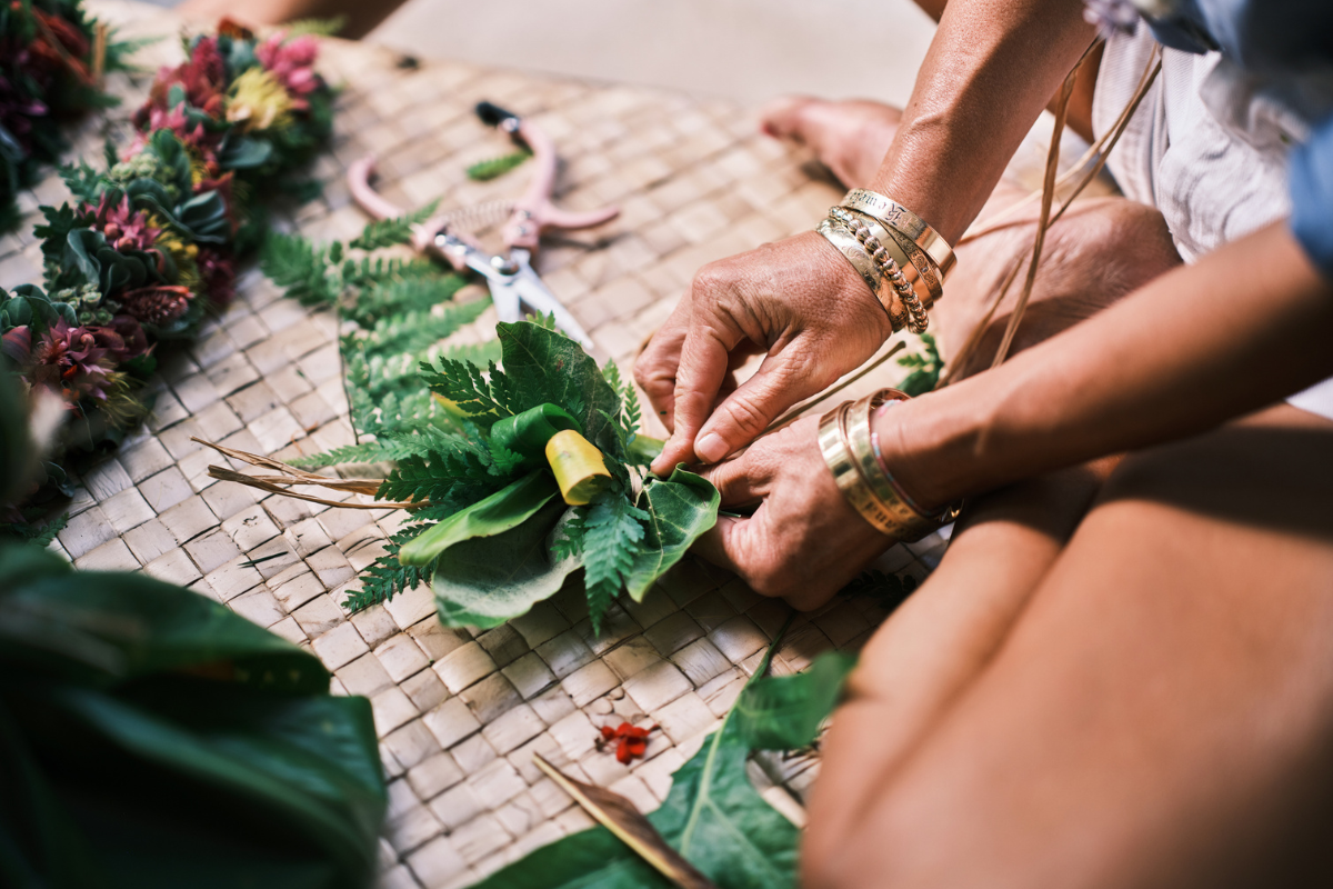 The Endearing Art of Lei Making in Hawaiʻi - HAWAIʻI Magazine