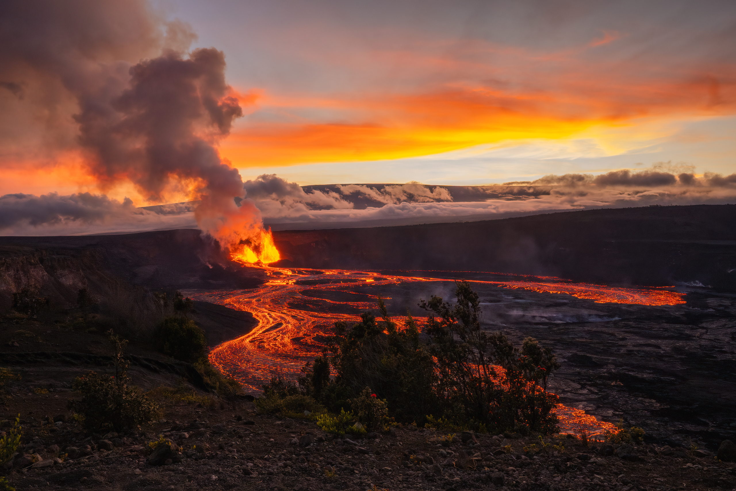Breath of Halemaʻumaʻu Breath of Halemaʻumaʻu — photograph by Spencer Lee