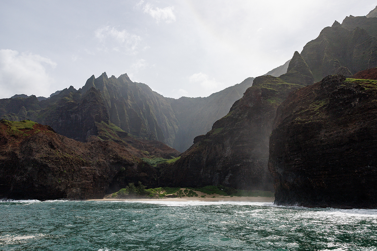 Nāpali Coast: A Summer Journey of Discovery